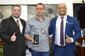 Foto - Sessão Solene - Entrega de Título e Medalhas