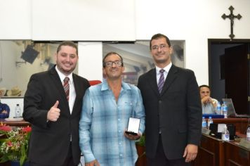 Foto - Sessão Solene - Entrega de Título e Medalhas