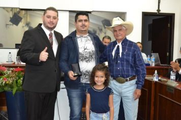 Foto - Sessão Solene - Entrega de Título e Medalhas