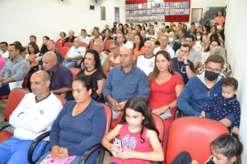 Foto - Sessão Solene - Entrega de Título e Medalhas