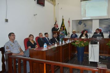 Foto - Sessão Solene - Entrega de Título e Medalhas