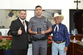 Foto - Sessão Solene - Entrega de Título e Medalhas