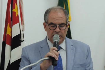 Foto - Sessão Solene - Entrega de Medalhas Prêmio Aluno Bom de Nota 2025