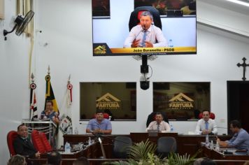 Foto - Sessão Solene - Entrega de Certificados aos Servidores Aposentados