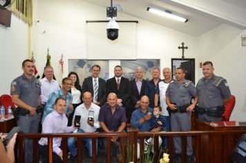 Foto - Sessão Solene - Entrega de Título e Medalhas