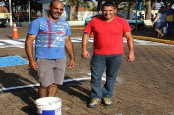 ISNAR ACOMPANHA DEMARCAÇÃO DO ESTACIONAMENTO NA RUA BARÃO DO RIO BRANCO