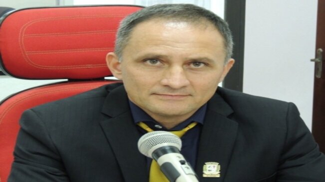 Vereador Décio Martins solicita a construção de Ponto de Ônibus no Jardim Paraíso em Fartura