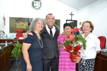 Foto - Sessão Solene - Entrega de Certificados aos Servidores Aposentados