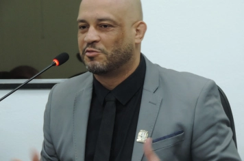 Foto - Sessão Solene - Entrega das Medalhas de Reconhecimento Comunitário de Segurança