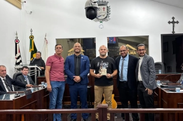 Foto - Sessão Solene - Entrega dos Troféus de Melhores Músicos 2025